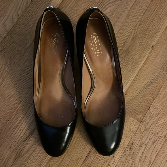 Women’s Black Coach Heels - Picture 4 of 8